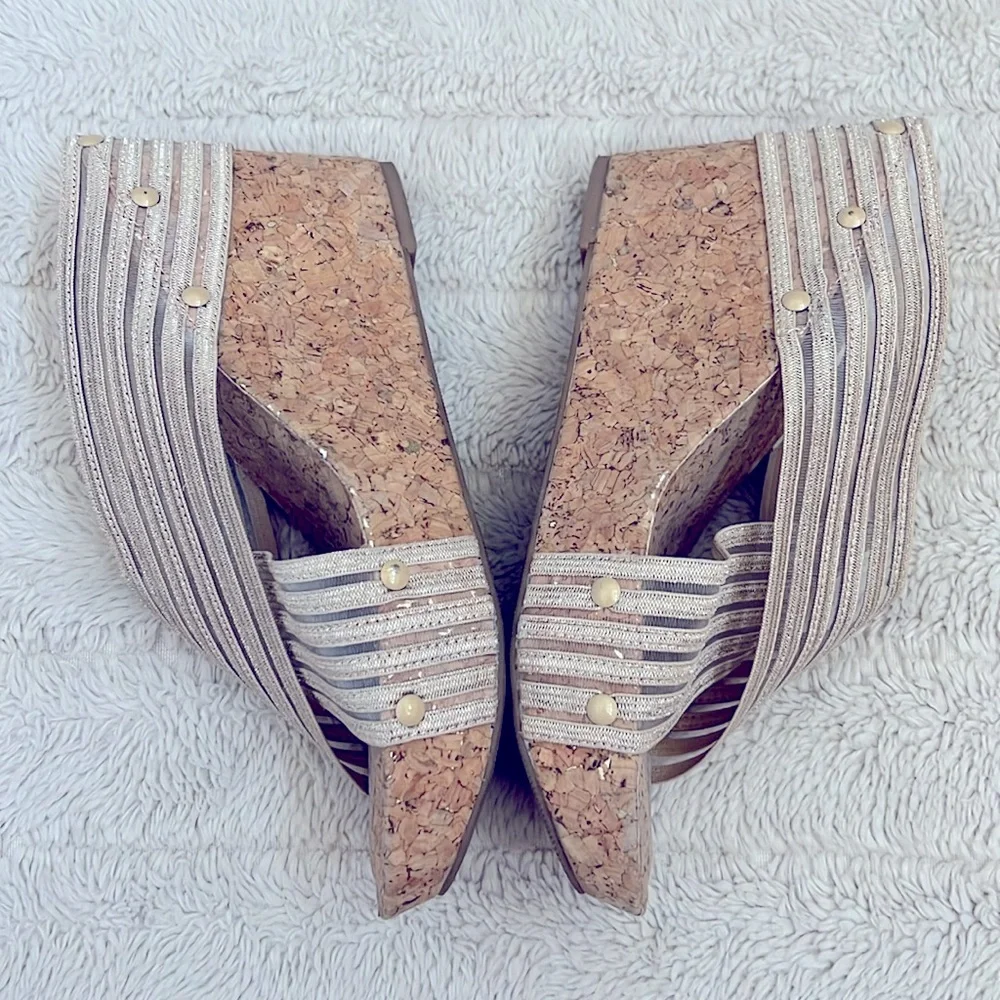 Lucky Brand Miller Cork Wedge Platform Criss Cross Gold Straps Slide Sandals